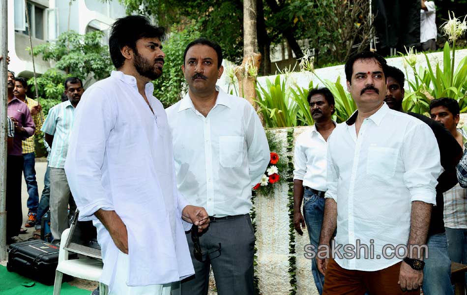 Venakatesh Gopala Gopala shooting started - Sakshi8