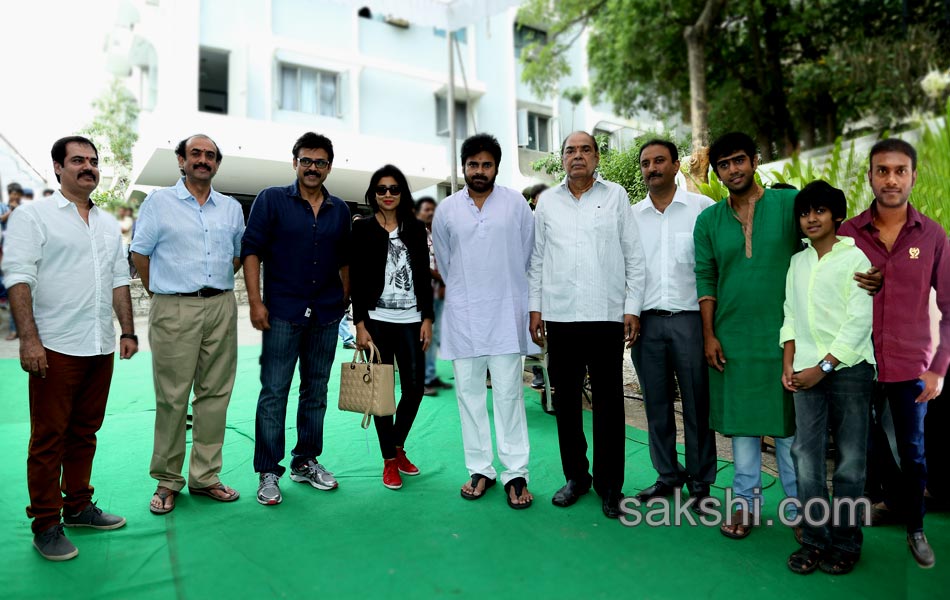 Venakatesh Gopala Gopala shooting started - Sakshi9