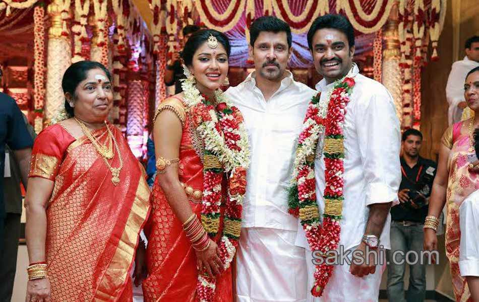 Actress amala paul wedding10