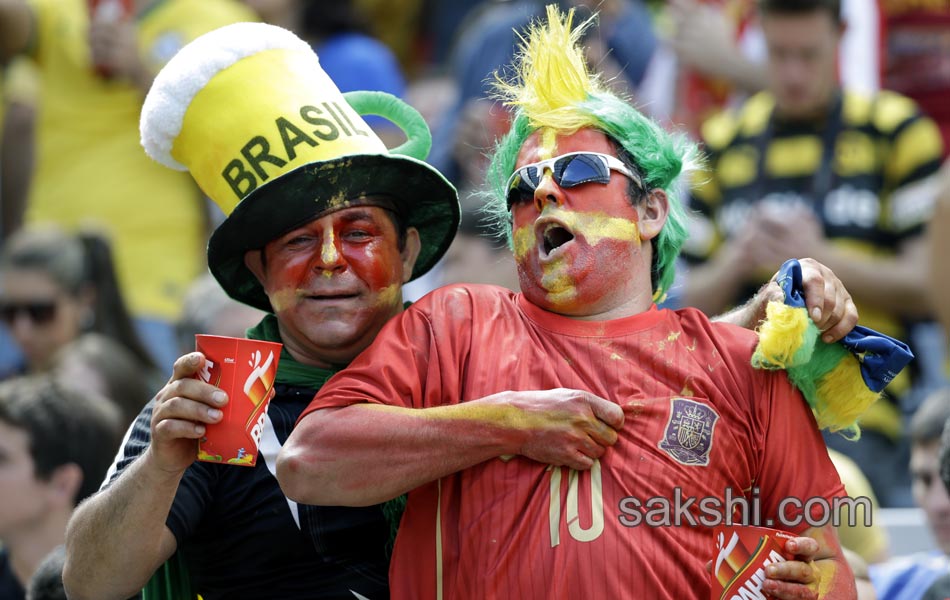 spain victory over australia - Sakshi19
