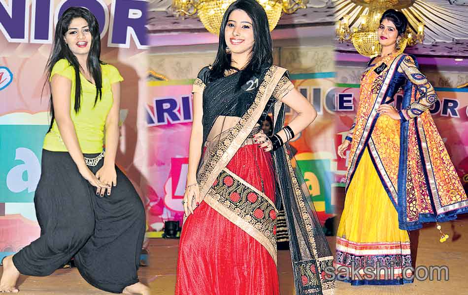 Villa mary Junior college students celebrate Freshers party - Sakshi2