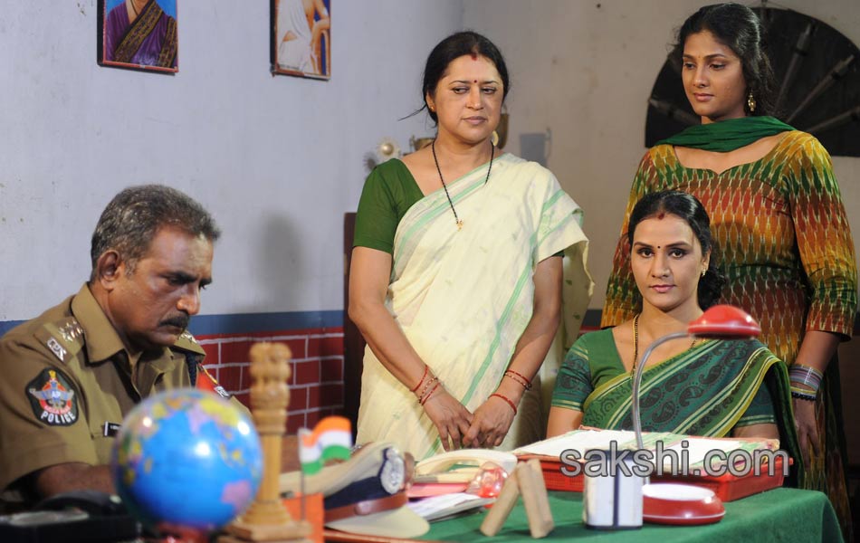 Janmastanam Movie Stills19