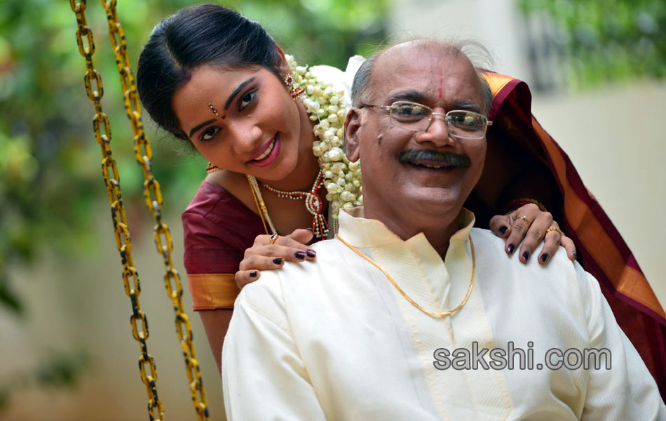 Dollar Ki Maro Vaipu Movie Stills2