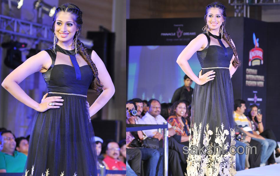 kingfisher fashion show13