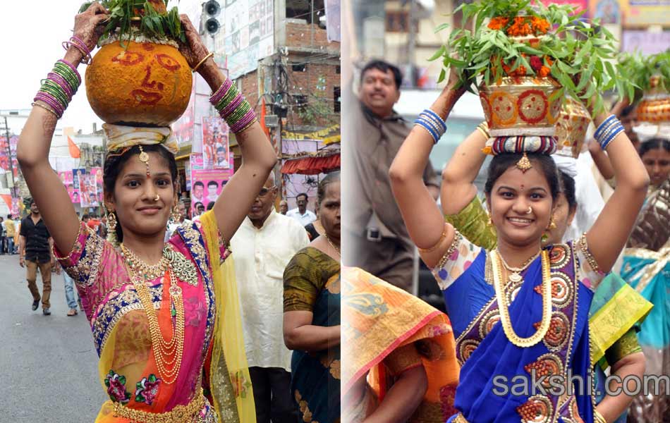 bonala festival celebrations in hyderabad - Sakshi9