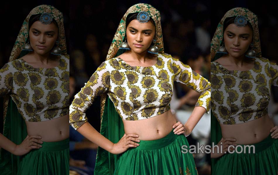 bollywood stars at lakme fashion week 2014 - Sakshi6