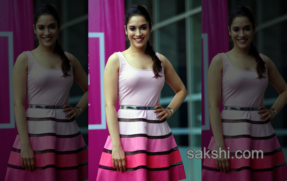 celebrities at lakme fashion week2