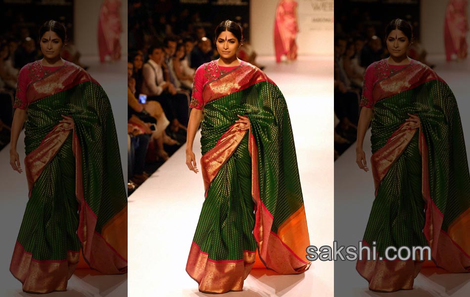 celebrities at lakme fashion week9