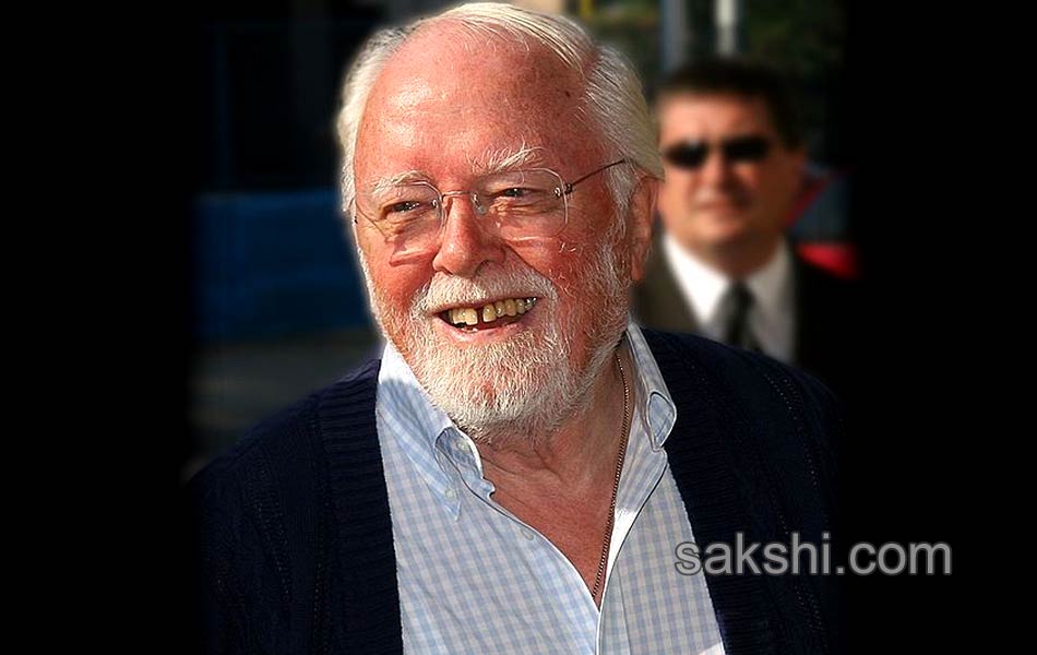 Legendary British film director Richard Attenborough dies - Sakshi4