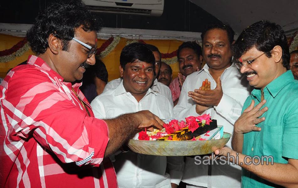 bellamkonda srinivas and boyapati srinu new movie opening - Sakshi16