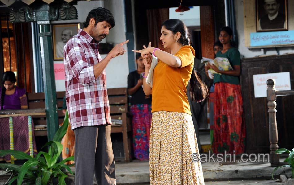 Gundeninda Gudi Gantalu Movie Stills1