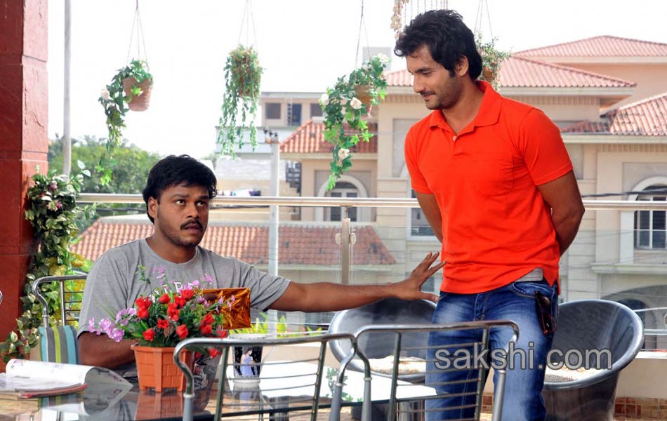 Intelligent Idiots Movie Stills13