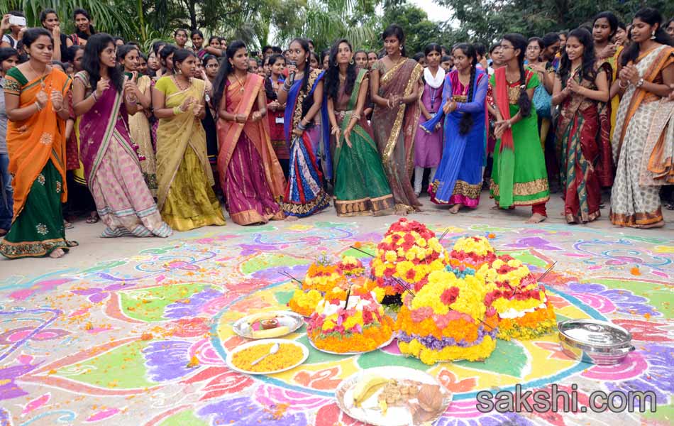 Bathukamma celebrations started at hyderabad city2