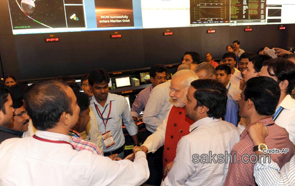 India Makes History as Satellite Enters Mars Orbit2