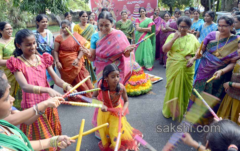 batukamma festival celebrations2