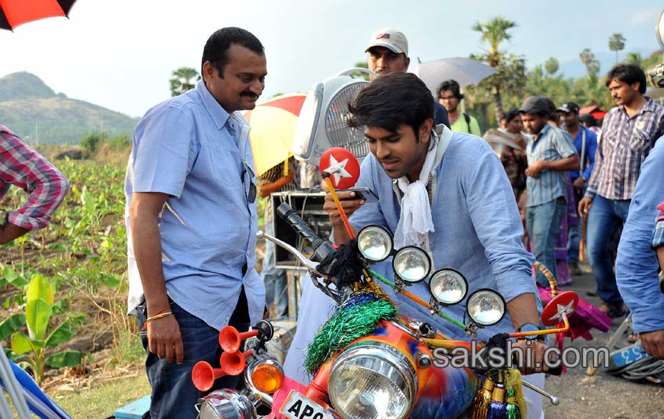 Govindudu Andarivadele Movie working Stills - Sakshi3