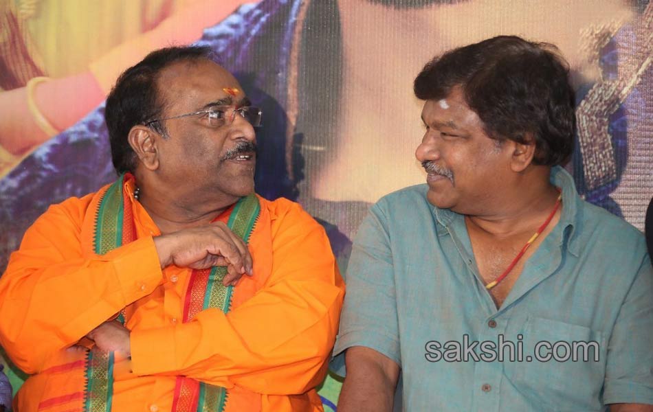 govindudu andarivadele Success Meet9