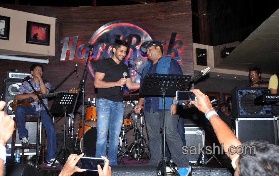 SS Thaman live performance at Hard Rock Cafe in Hyderabad - Sakshi13