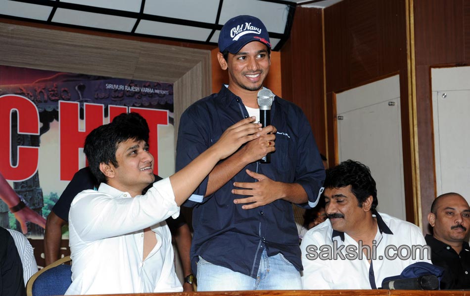 Karthikeya Movie Successmeet11