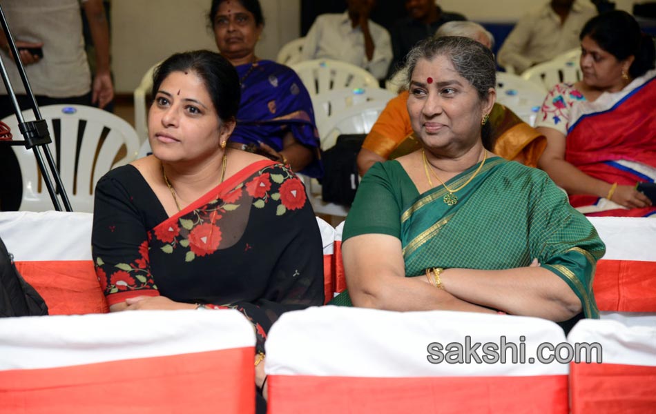 oka laila kosam movie success meet18