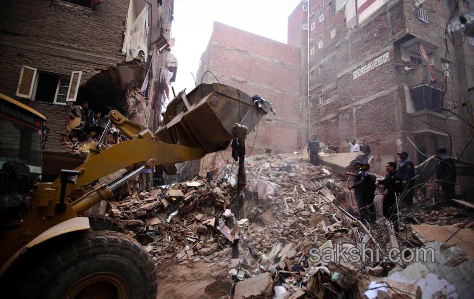 Cairo building collapse kills at least 19 as the search through rubble continues2