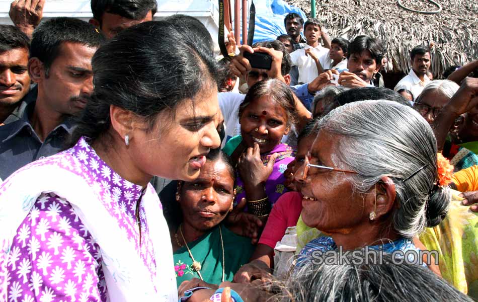 sharmila s paramarsha yatra2