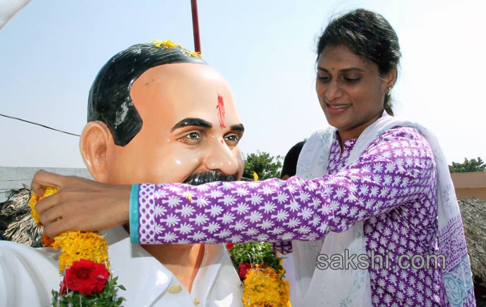 sharmila s paramarsha yatra9