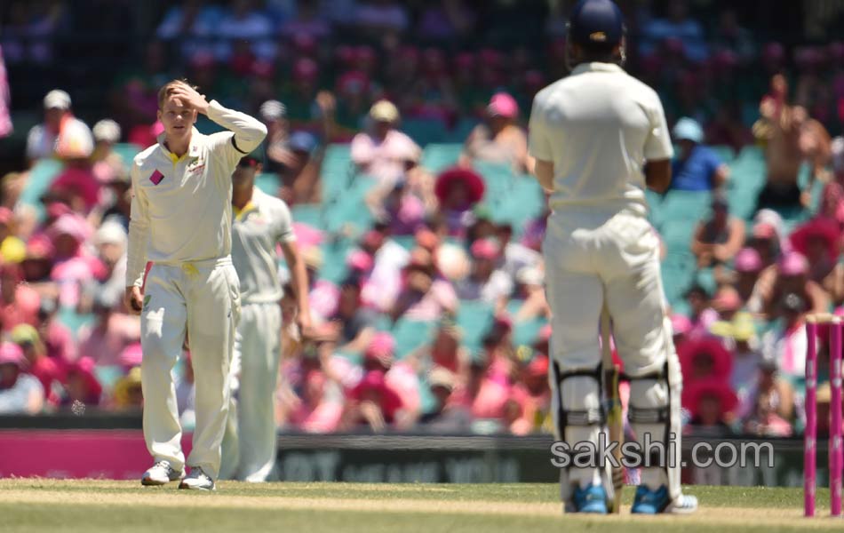 India and Australia Third test match4