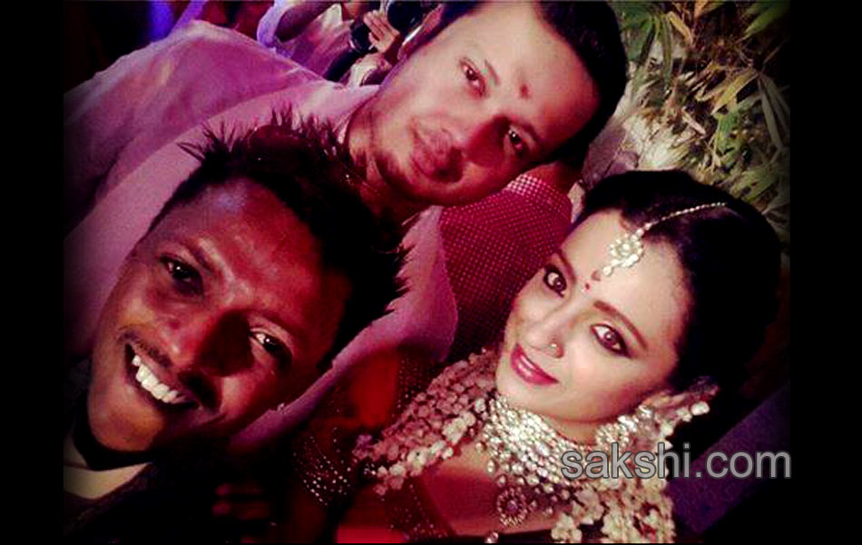 Actress Trisha Gets Engaged to Varun Manian13