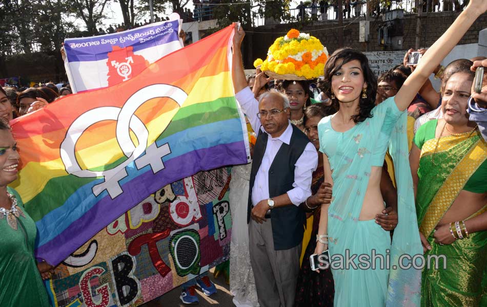 queer swabhiman yatra of hijras12