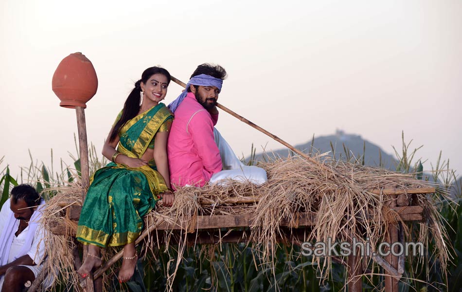 Tungabhadra Movie Stills3