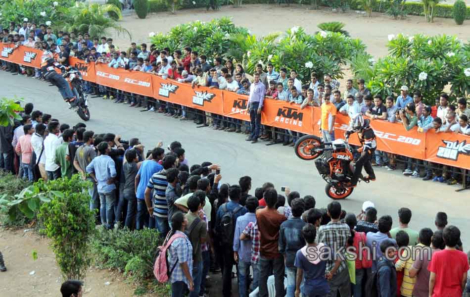 cbit hyderabad Motorcycle stunts1