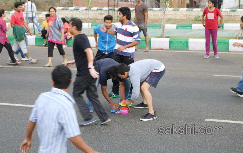 Raahgiri Connought Place gets a Flash mob on women empowerment7