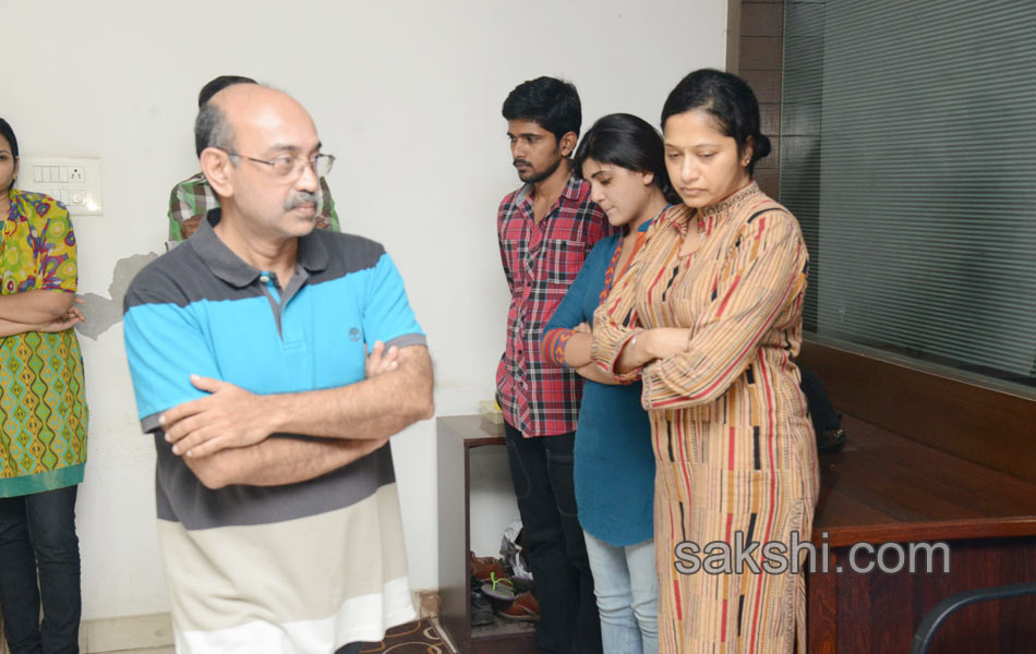 Music Director Sri Deadbody Photos4