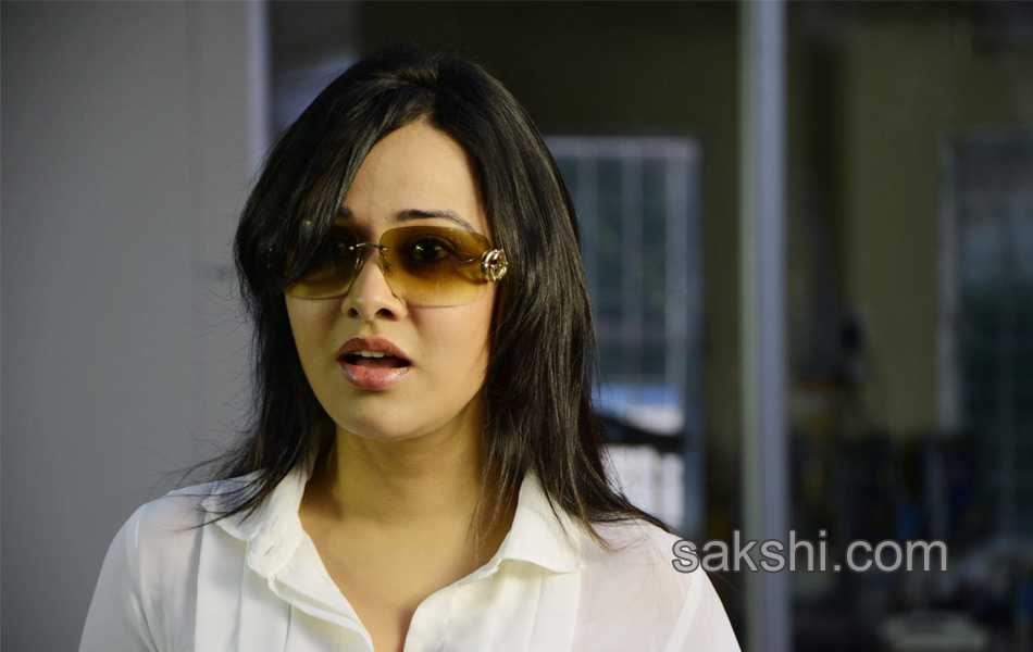 Criminal in nisha kothari - Sakshi6