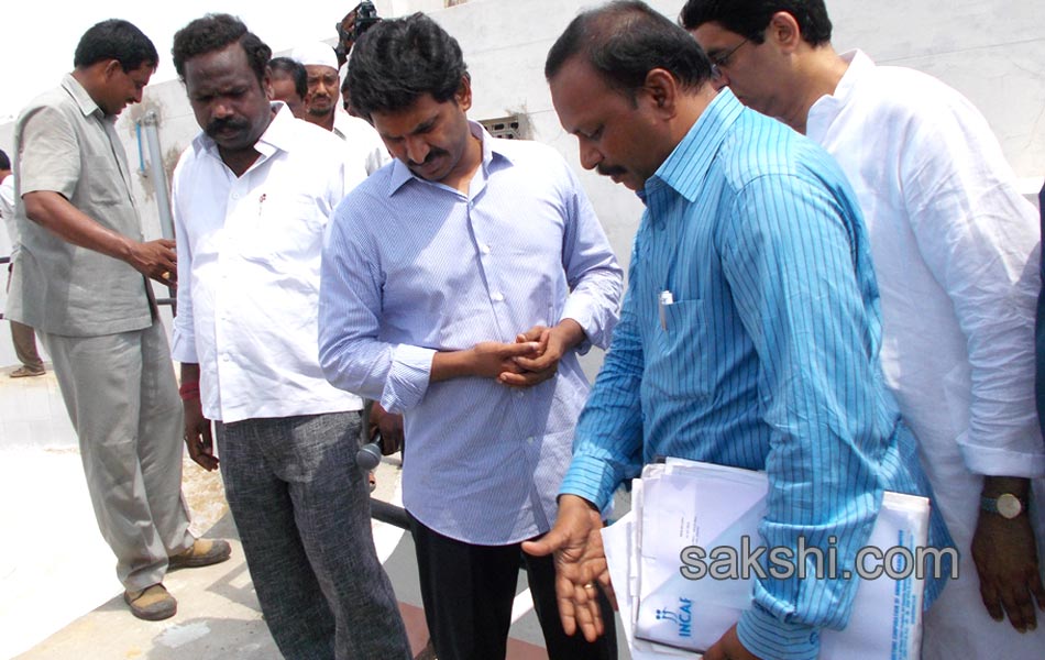 YS jagan tour - Sakshi13