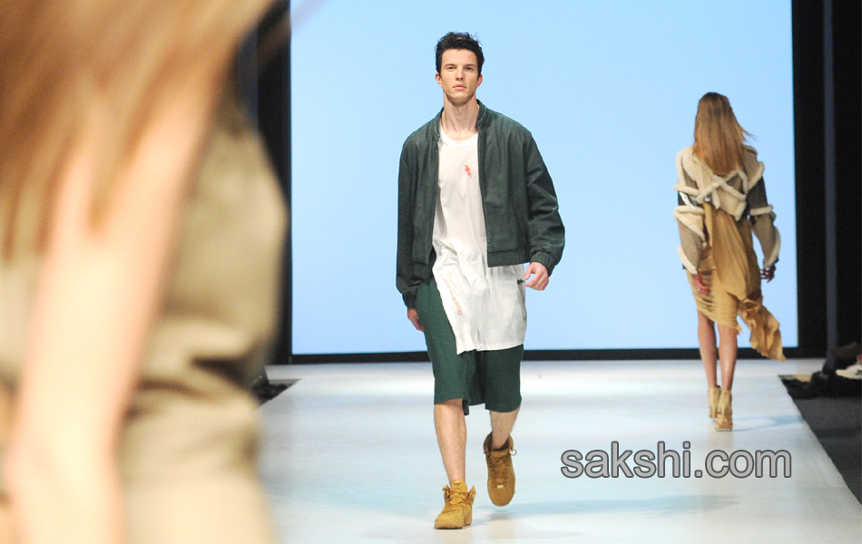 Poland fashion week - Sakshi1