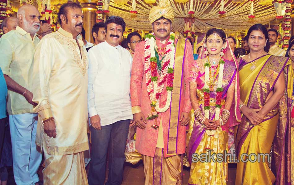 manchu manoj pranathi reddys wedding - Sakshi5