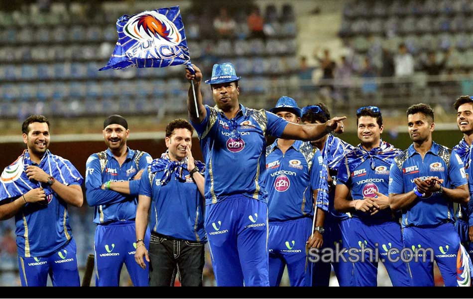 mumbai indians team celebrations8