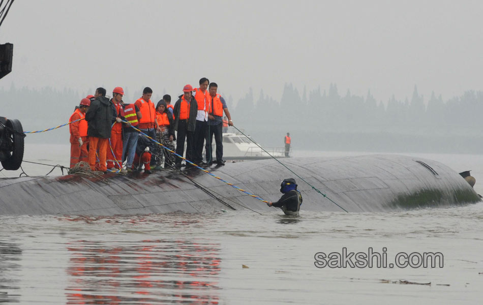 China yangtze Accident ship3