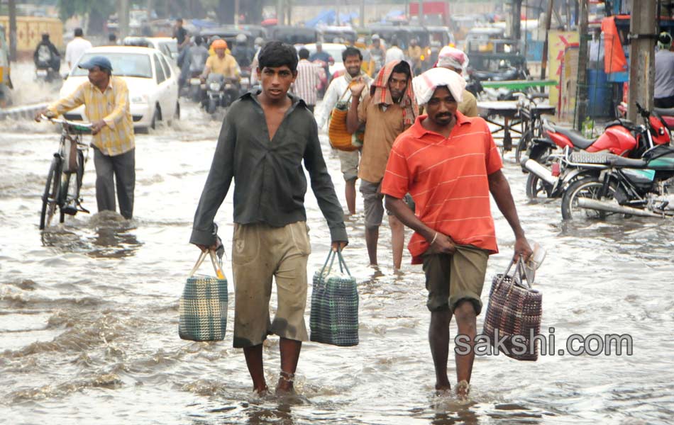 visakhapatnam rain photos10