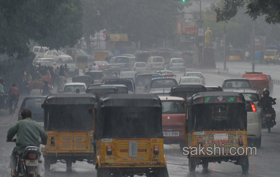 in hyderabad heavy rain - Sakshi7