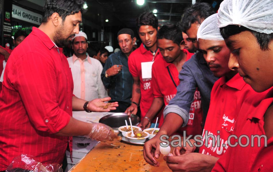 haleem in hyderabad pista house - Sakshi17