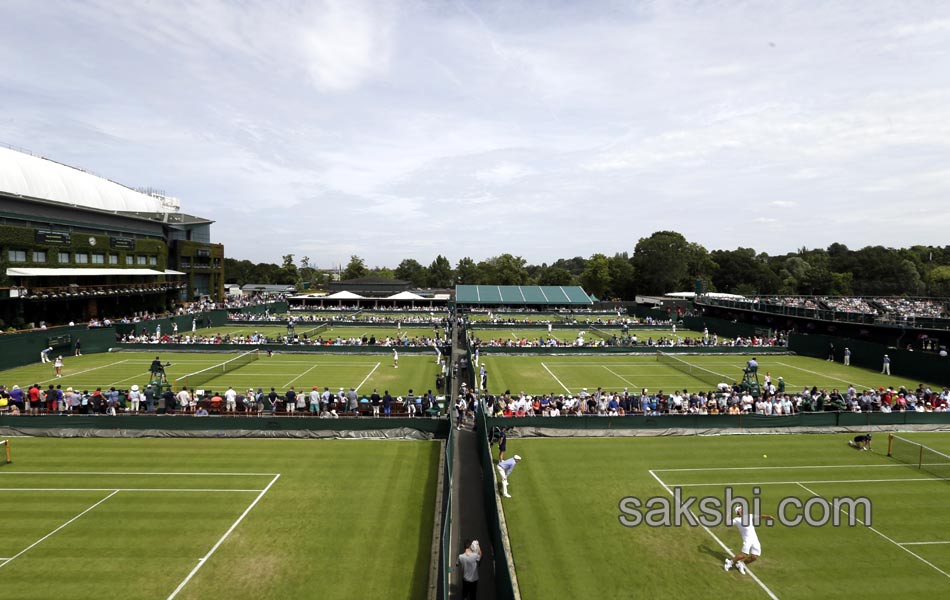 The biggest Tennis fest Wimbledon begins1