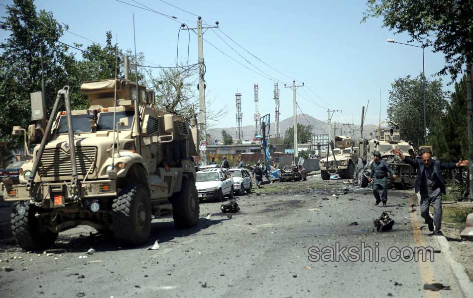 Huge Blast in Kabul 500 Metres From US Embassy14