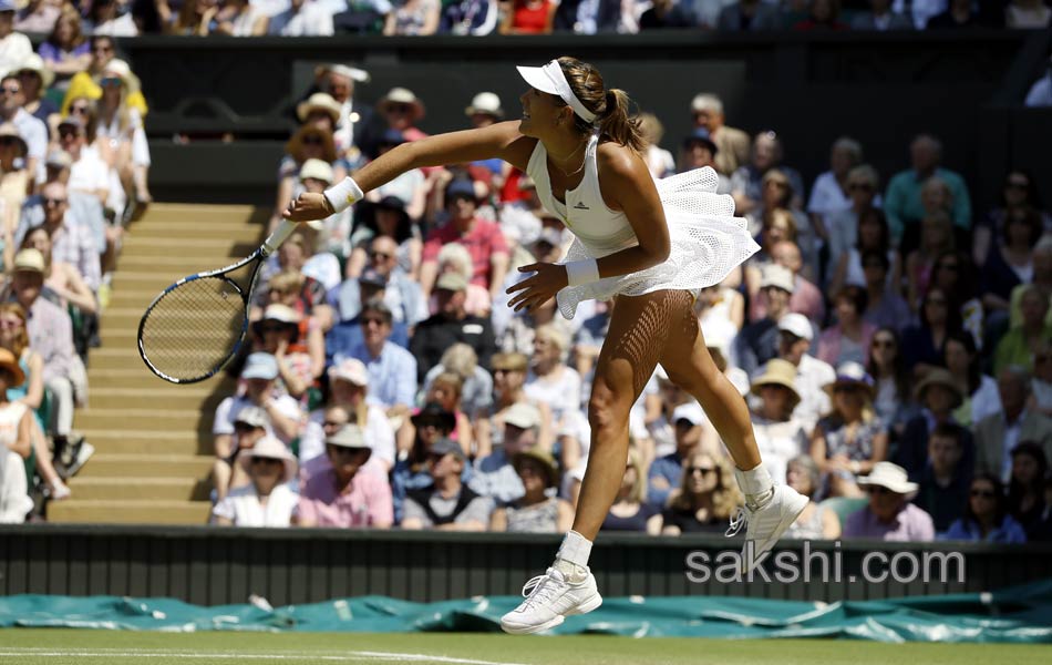 Muguruza beats Radwanska in wimbledon 2015 enters into final11