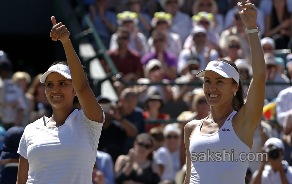 sania mirza pair entres into final at wimbledon open1