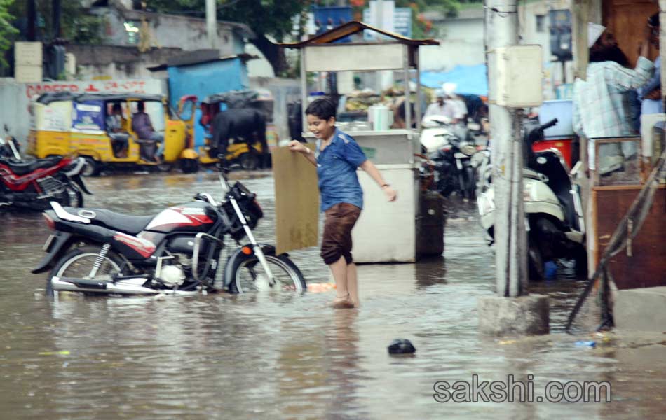 Heavy rain in hyderabad5