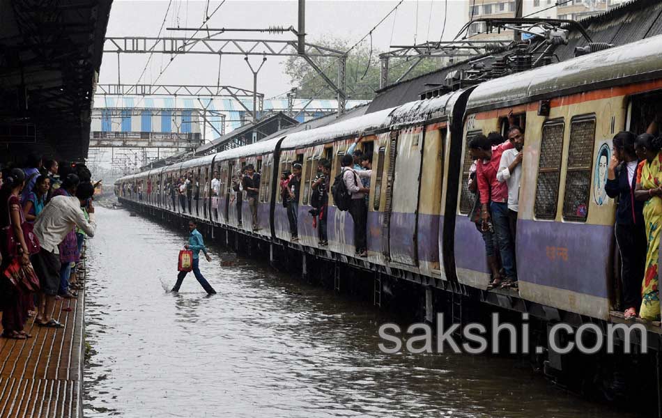 heavy rains in mumbai8