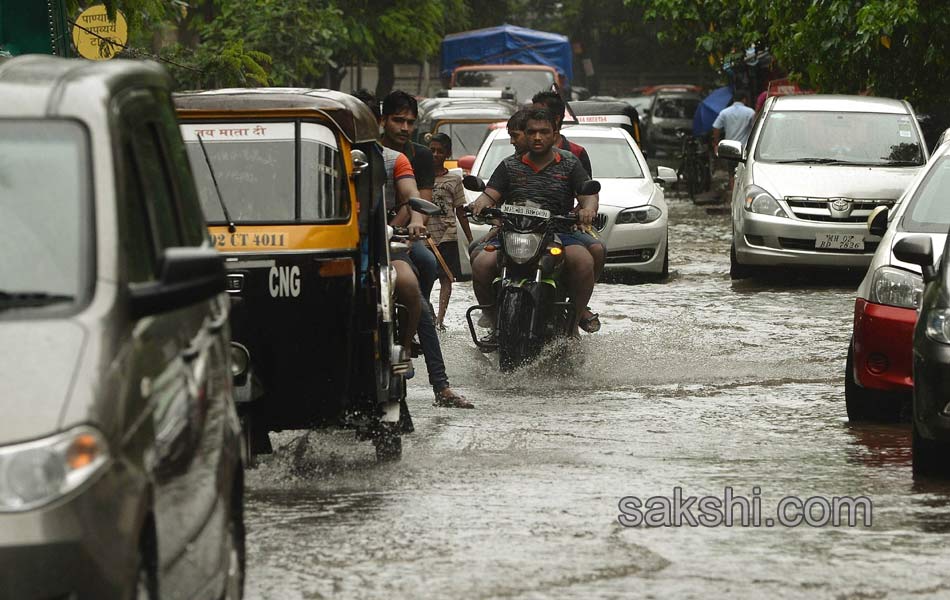 heavy rains in mumbai10